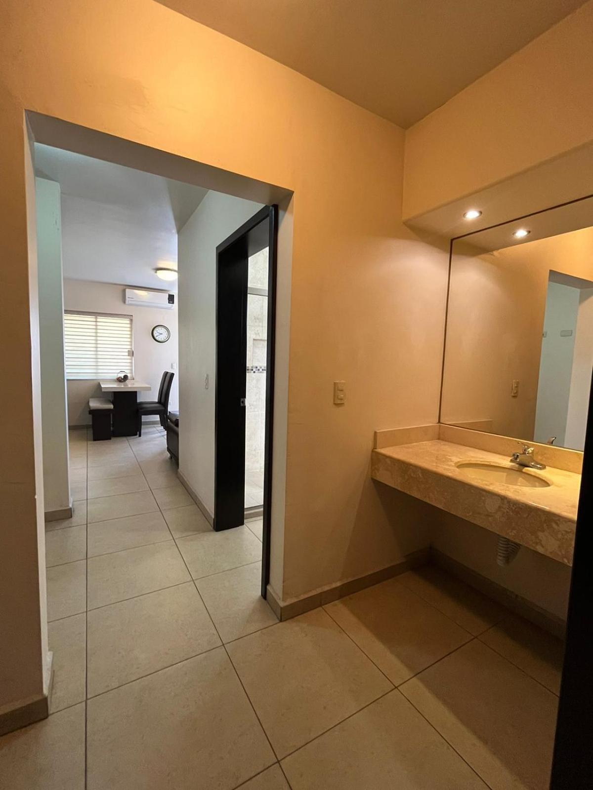 Toscana Suites Ciudad Obregón Kültér fotó